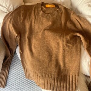 Guest In Residence Shrunken Crew (Worn Once) in Camel Size S